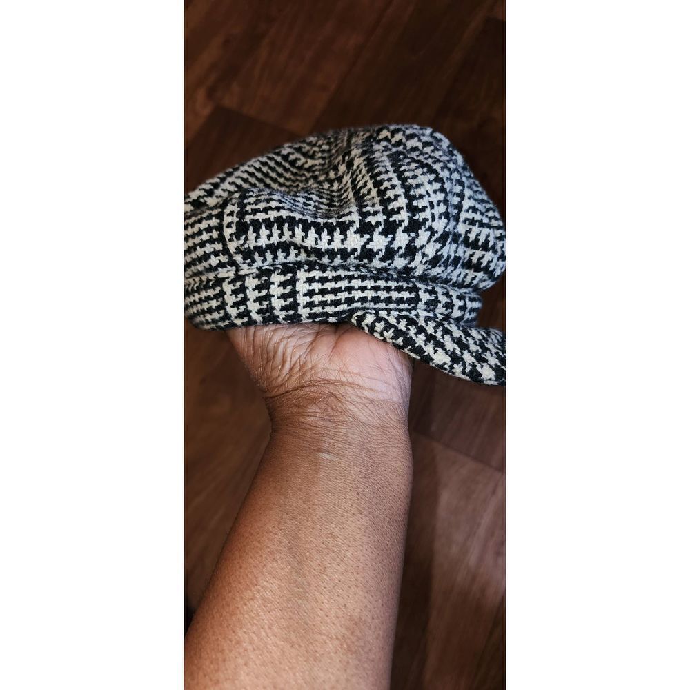 Houndstooth Cap - Picture 5 of 6